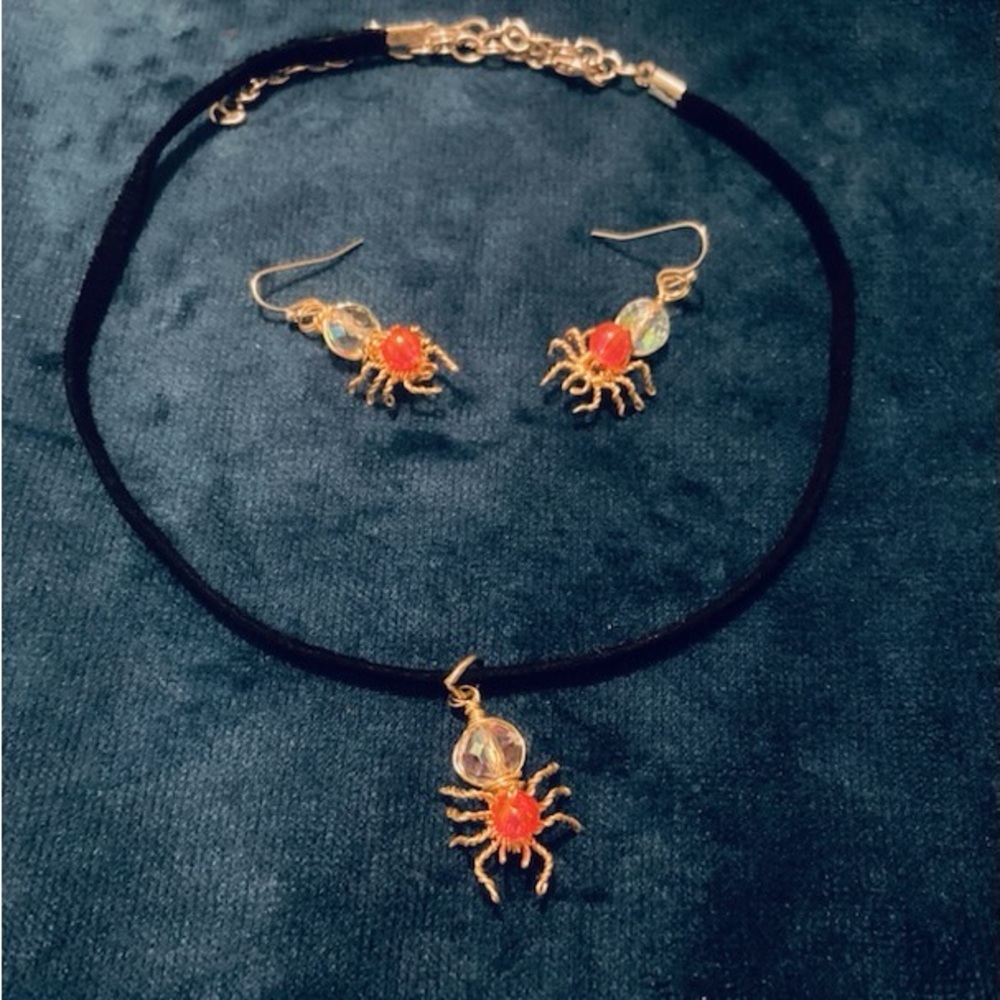 Gold and pink Spider Jewelry Set